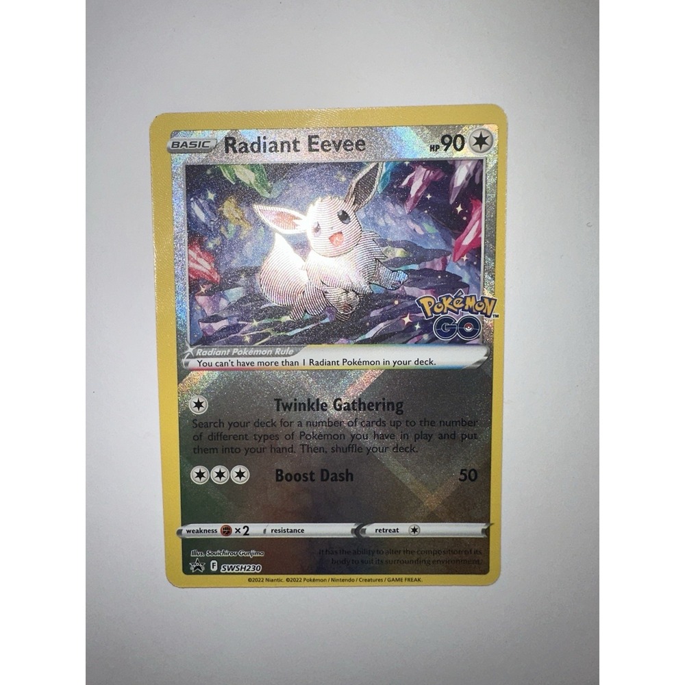 Radiant Eevee MISCUT ERROR ALIGNMENT DOT! SWSH230 Promo Cards Holo Near mint NM - Picture 4 of 10